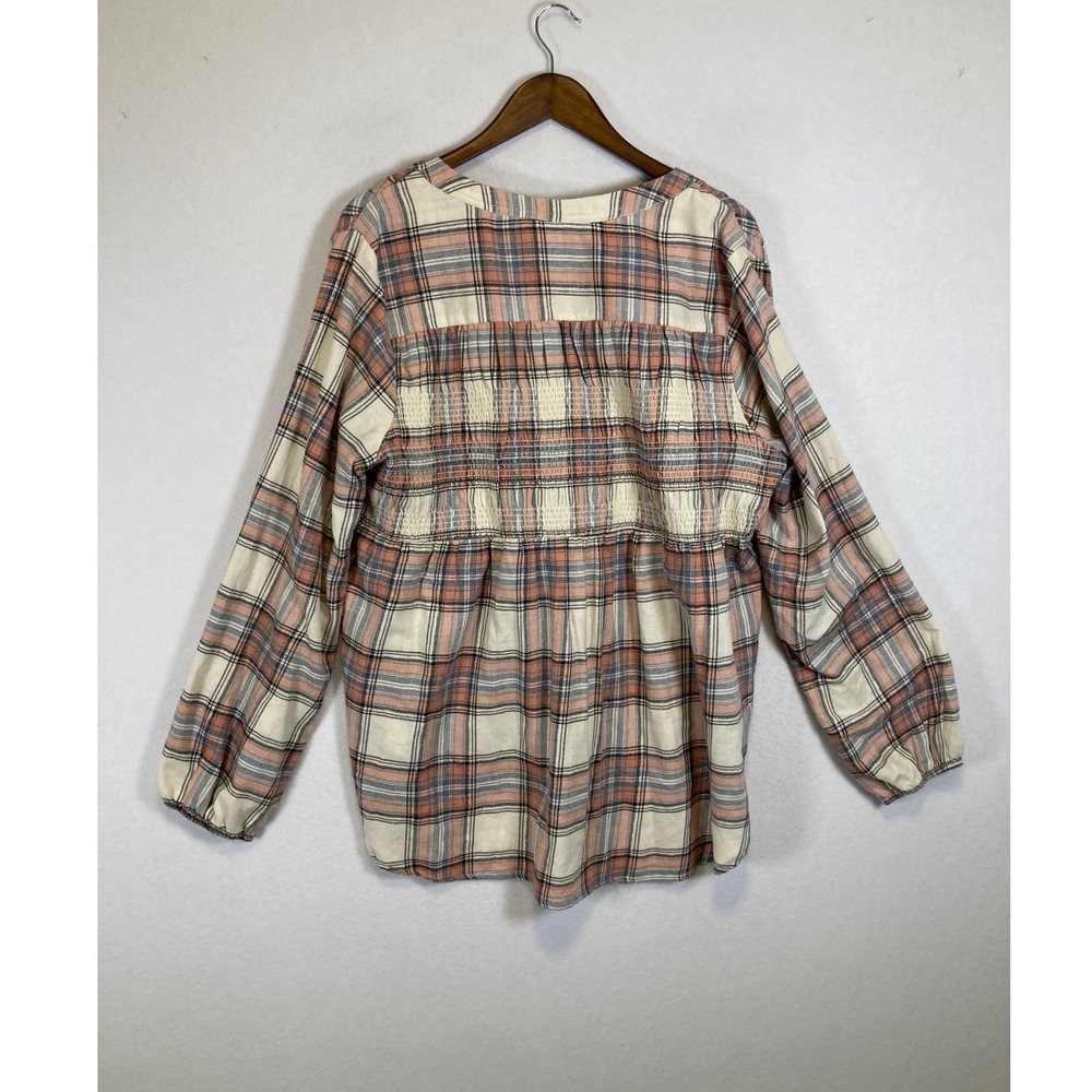 Rustic Cottagecore Universal Thread Women L Pink Plaid Smocked Metallic Blouse - Picture 2 of 9
